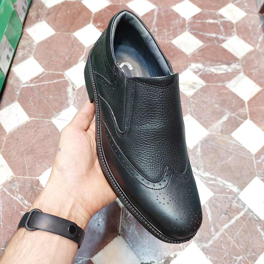 کفش مجلسی  اداری راحتی مردانه چرم طبیعی گاوی کد 2950