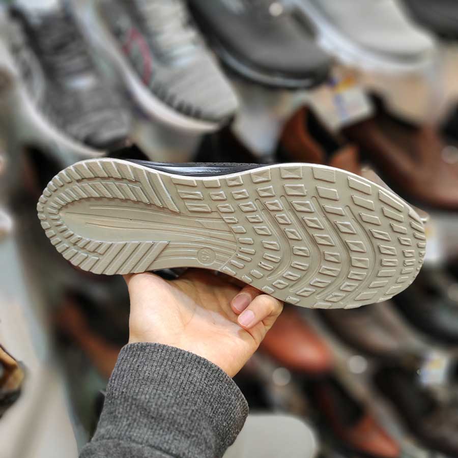 کفش کتونی زنانه بزرگ پا  کد1559
